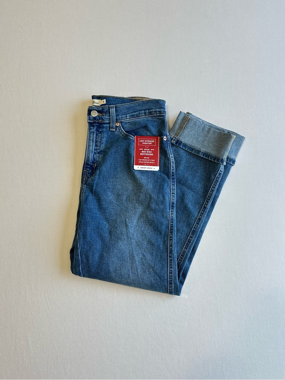 Levi’s Mid Rise Boyfriend Jeans